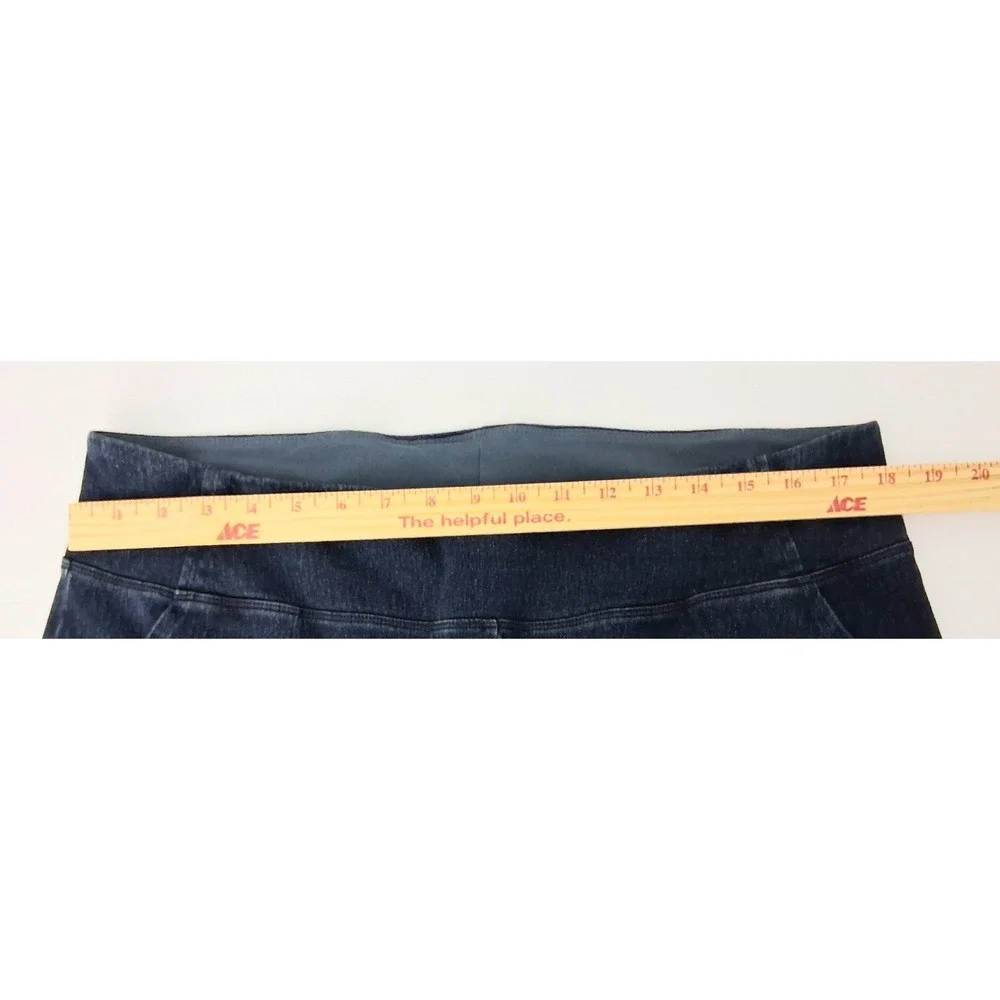 Women with Control Jeans Women's Size XL Blue Pull-on Slim Leg Split Hem Pockets
